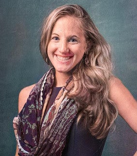mariah kornbluh headshot
